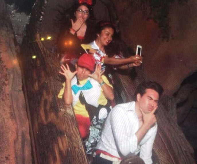 Splash Mountain Selfies