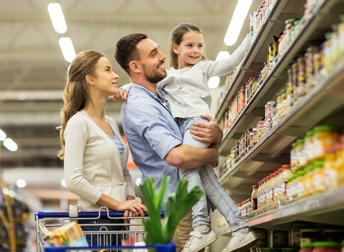 shopping with family