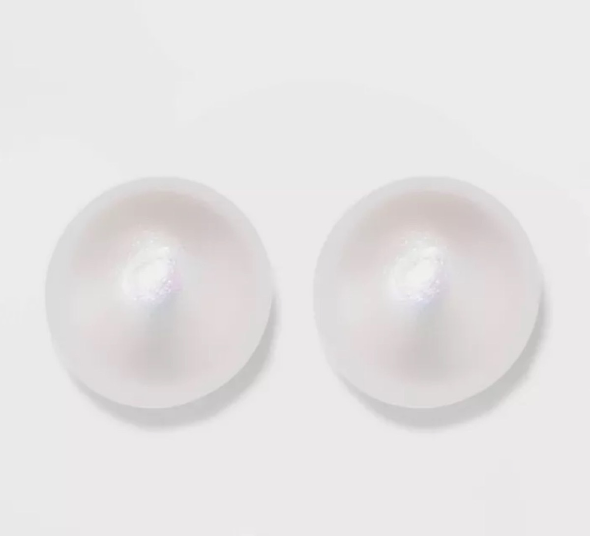 pearl earrings