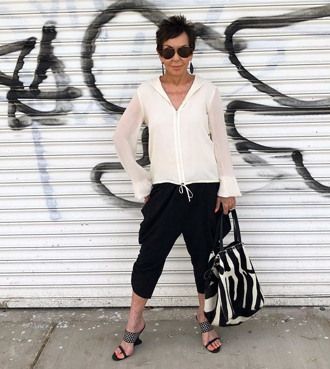  Dorrie Jacobson outfit | 12 Over-50 Women With Ridiculously Good Style | Her Beauty