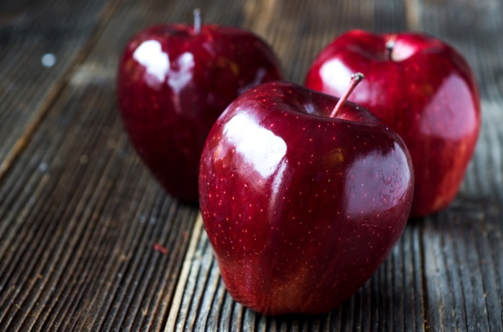 red delicious apple nutrition facts