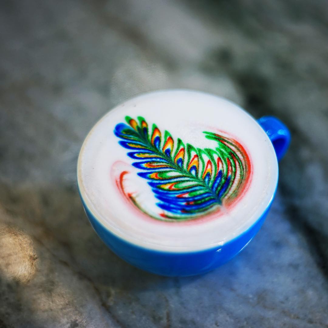 rainbow-coffee-is-the-new-hypnotizing-trend-in-barista-art-you-have-to-get-your-hands-on-12