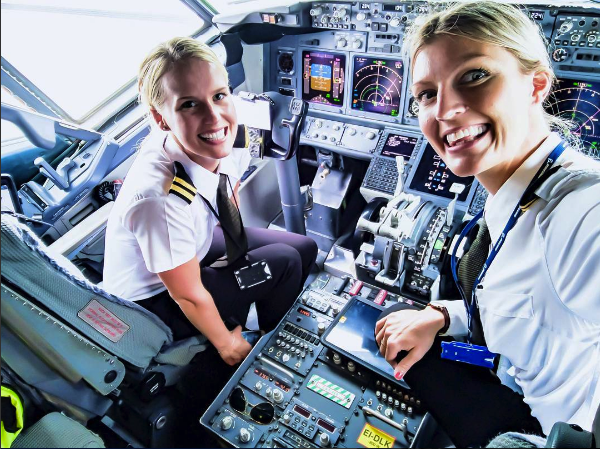 maria-the-swedish-pilot-will-make-you-jealous-of-her-life-11