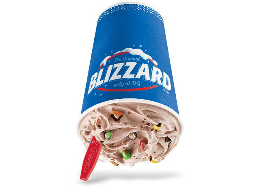 Dairy queen m&ms milk chocolate candy blizzard