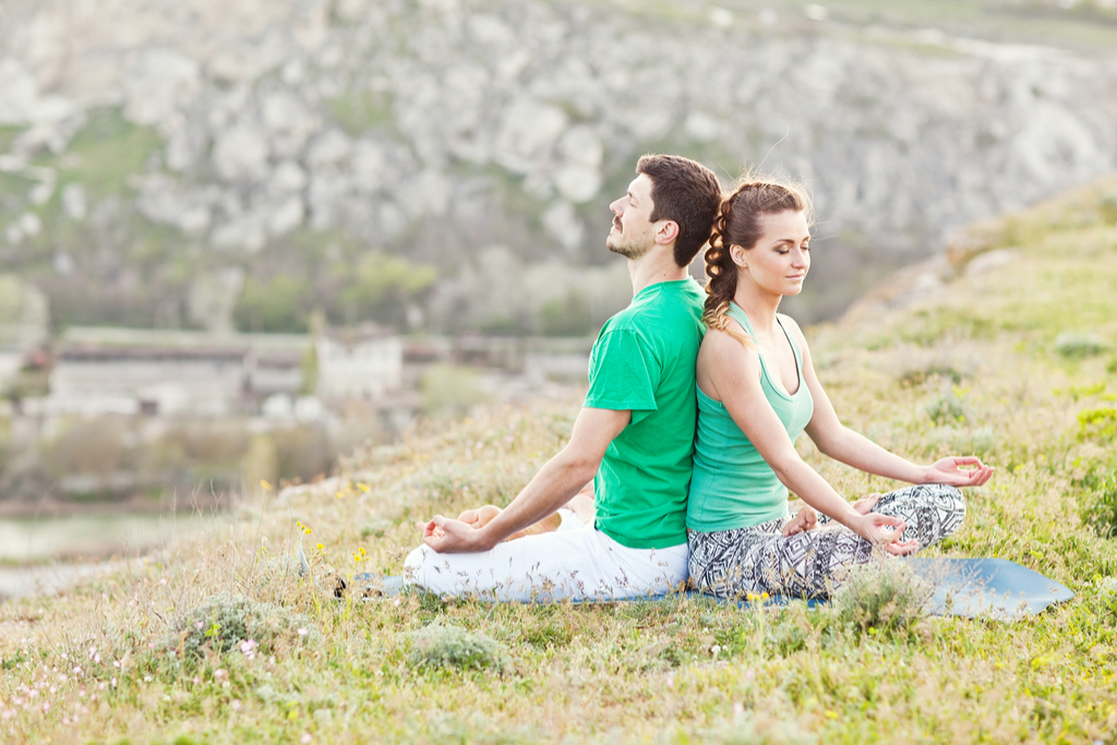 Couple Doing Yoga on Mountain Romance, Best Date Ideas