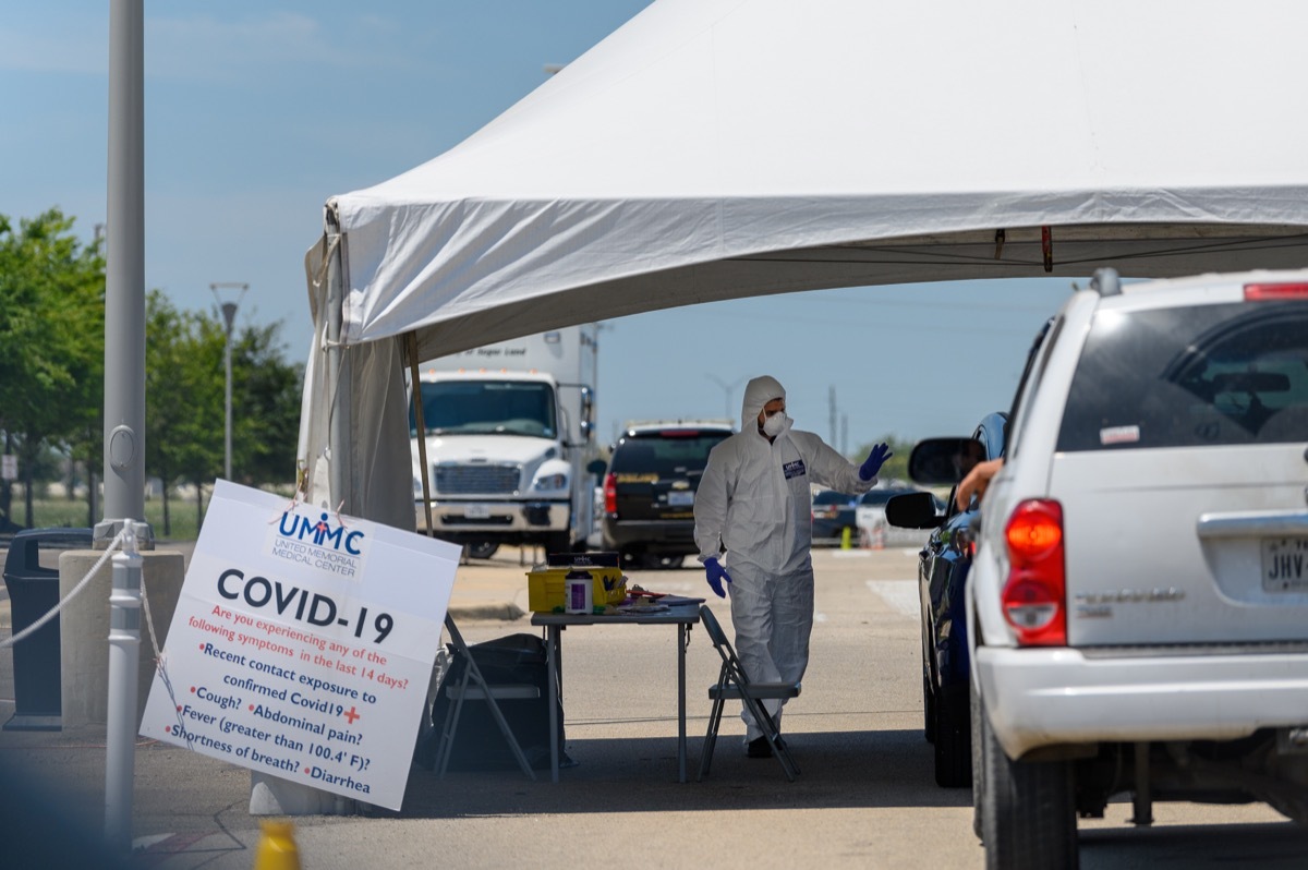 Drive-thru vaccination clinic