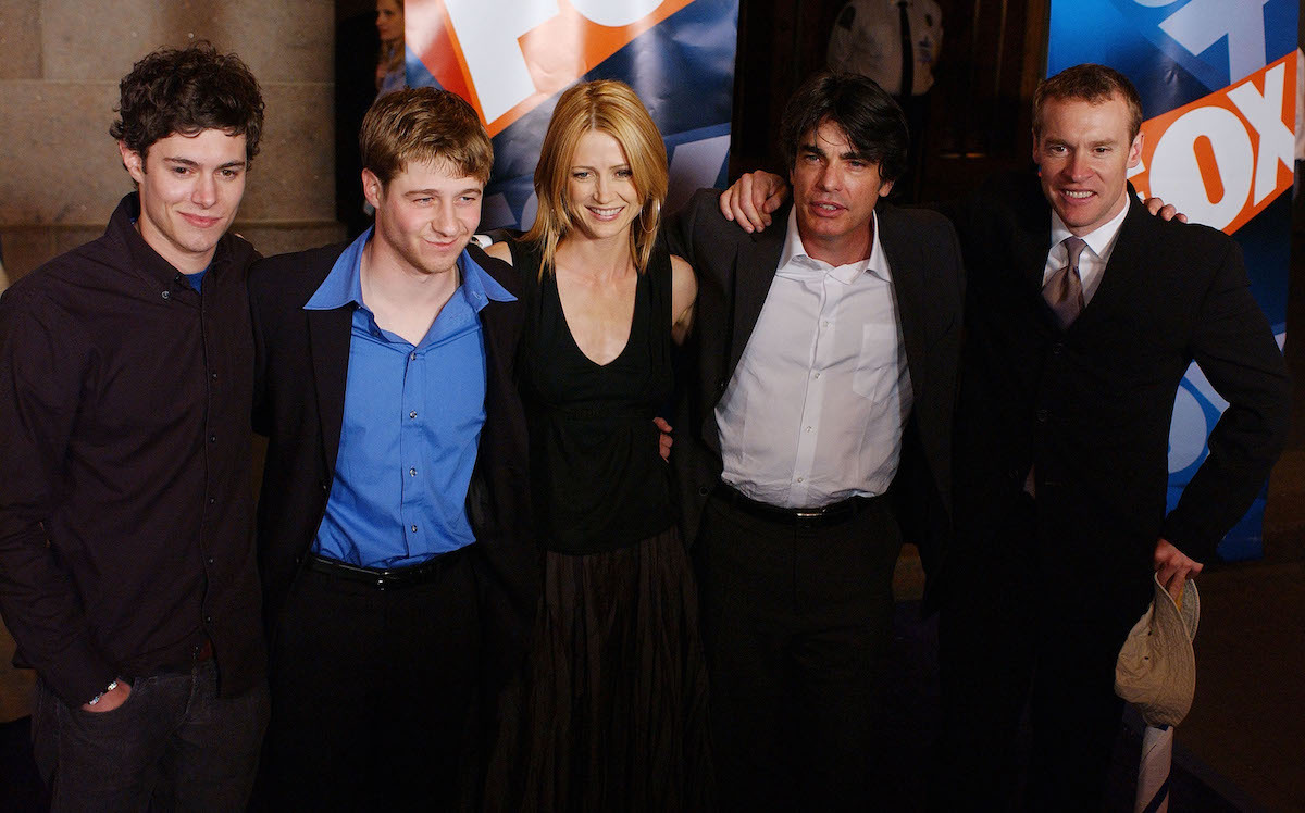 Adam Brody, Ben McKenzie, Kelly Rowan, Peter Gallagher, and Tate Donovan at Fox Upfront Previews in 2003