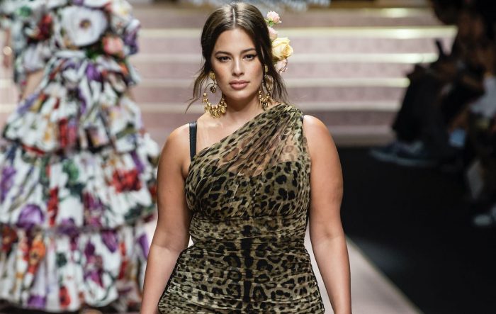 Ashley Graham | 7 celebridades que te ayudarán a amar tu cuerpo | HerBeauty