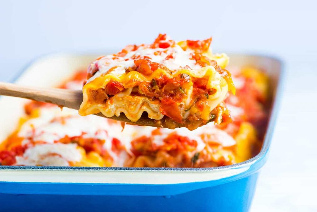 Pumpkin and Kale Lasagna Roll-Ups | 12 Healthy Pumpkin Recipes Perfect for Fall | Her Beauty