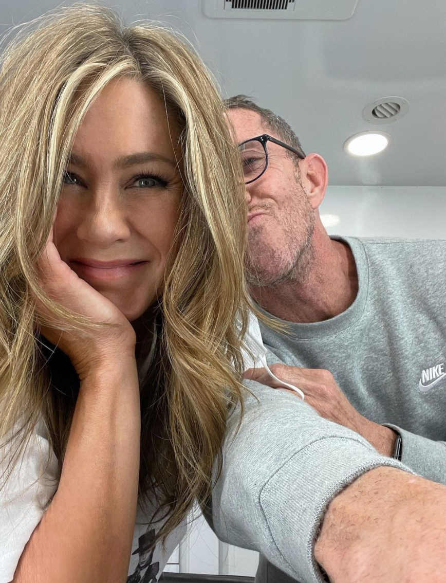 Jennifer Aniston and Chris McMillan 2