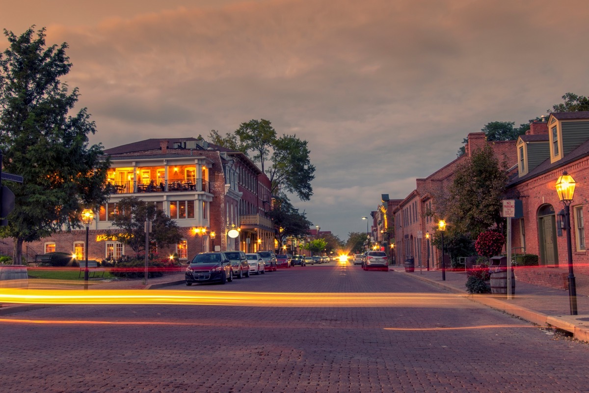 st charles missouri historic district at night