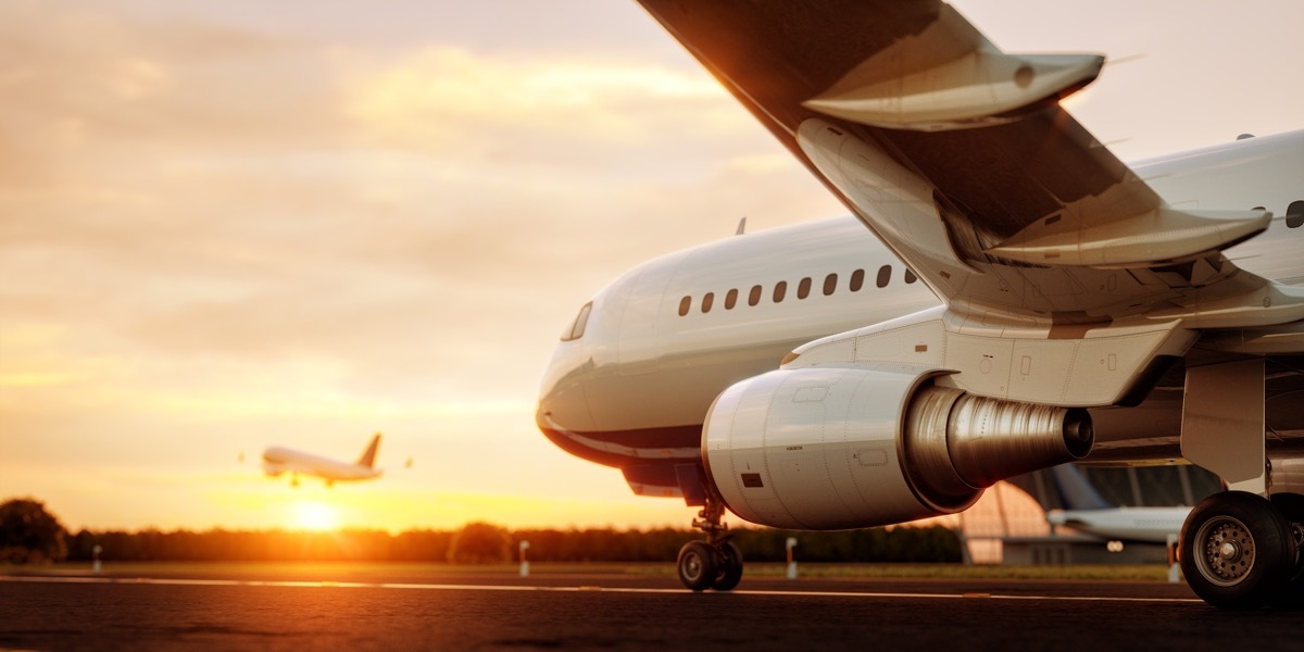 airplane waiting for people to board, airplane facts