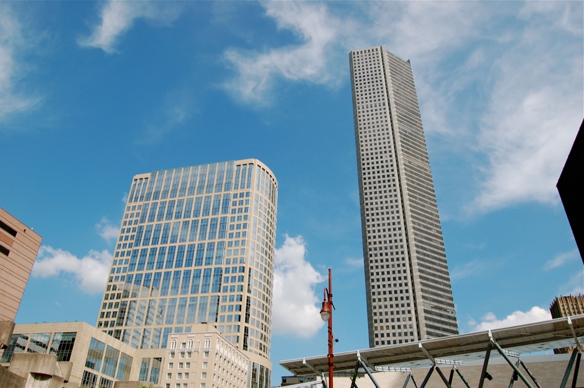 jpmorgan chase tower in houston