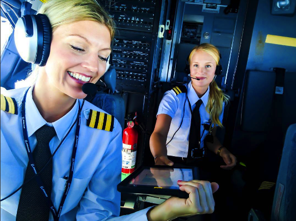 maria-the-swedish-pilot-will-make-you-jealous-of-her-life-02