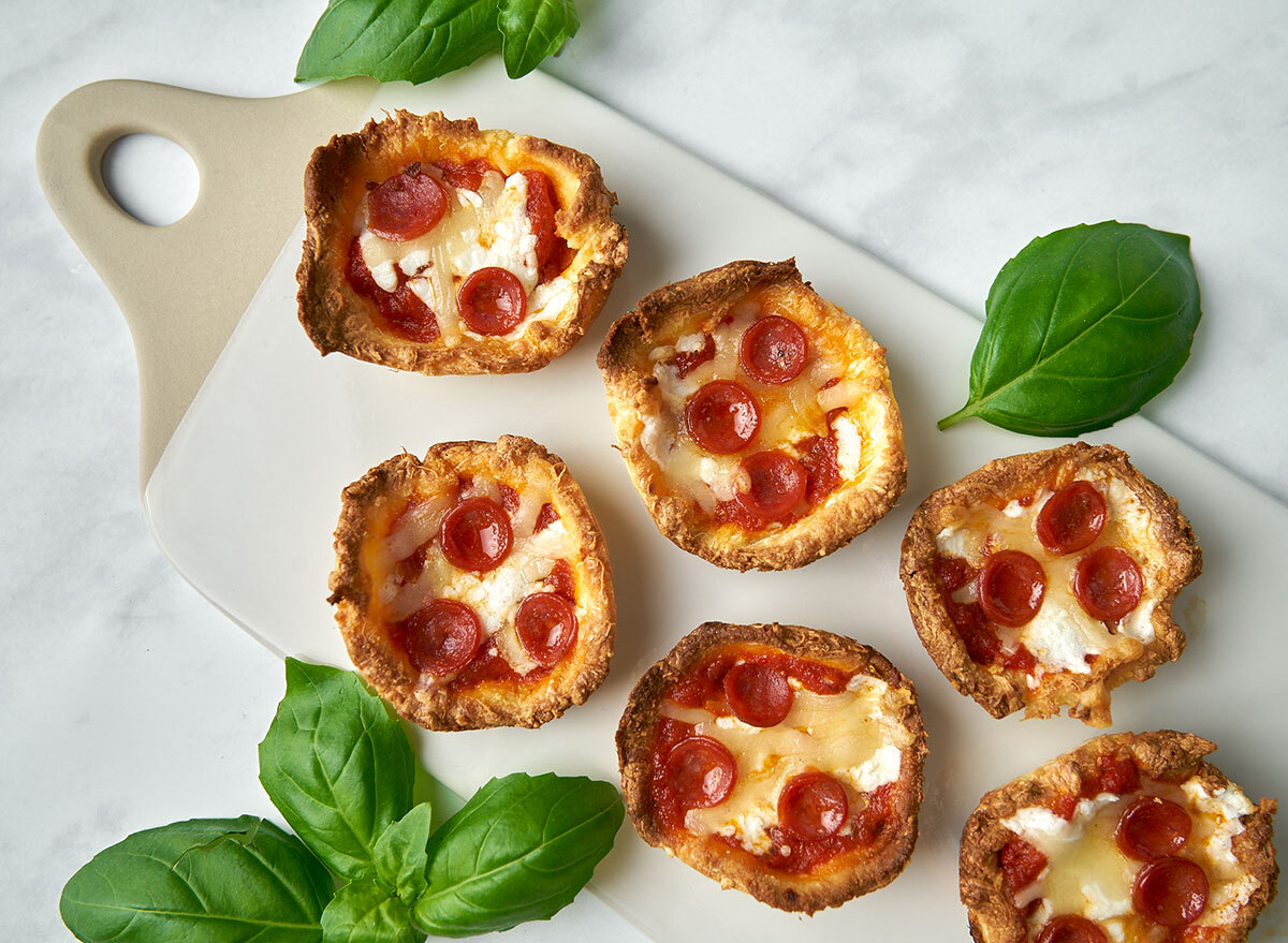 keto pizza cups overhead