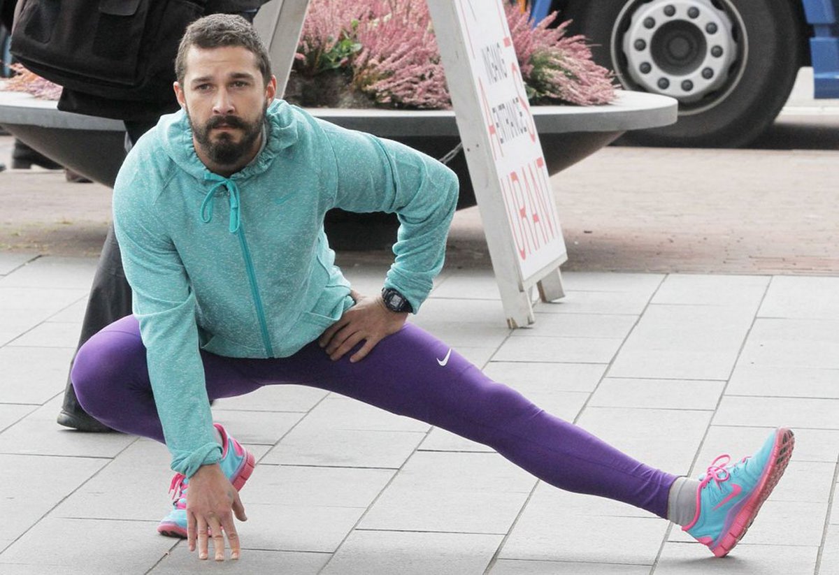 06-celebrities-that-are-complete-weirdos-shia-labeouf