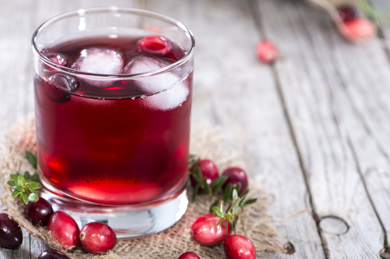 Cranberry Juice in a glass with fresh fruits