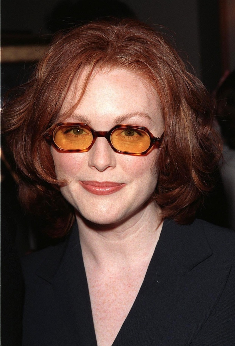 Julianne Moore at the 1998 L.A. Film Critics Assoc. Awards