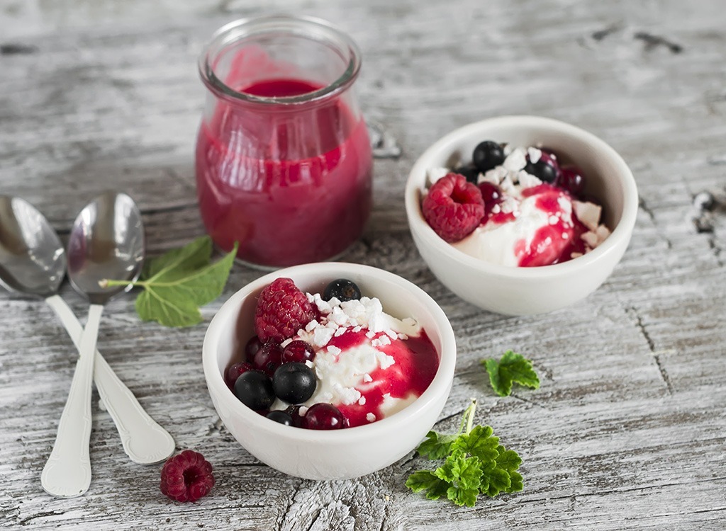 cottage cheese and berries