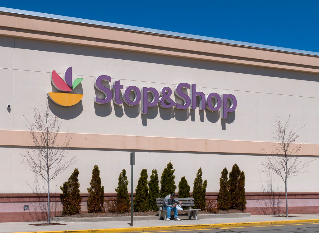 Stop and shop grocery store exterior