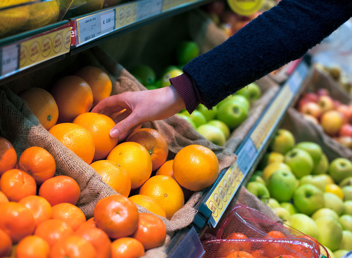 oranges grocery store