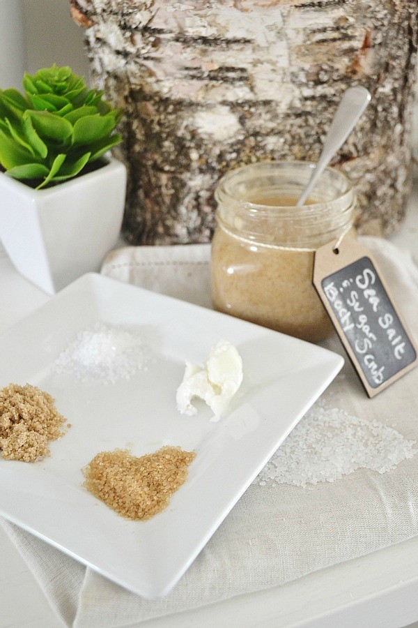 Sea salt and sugar scrub ingridients | 10 DIY Homemade Sea Salt Scrubs Recipes | Her Beauty