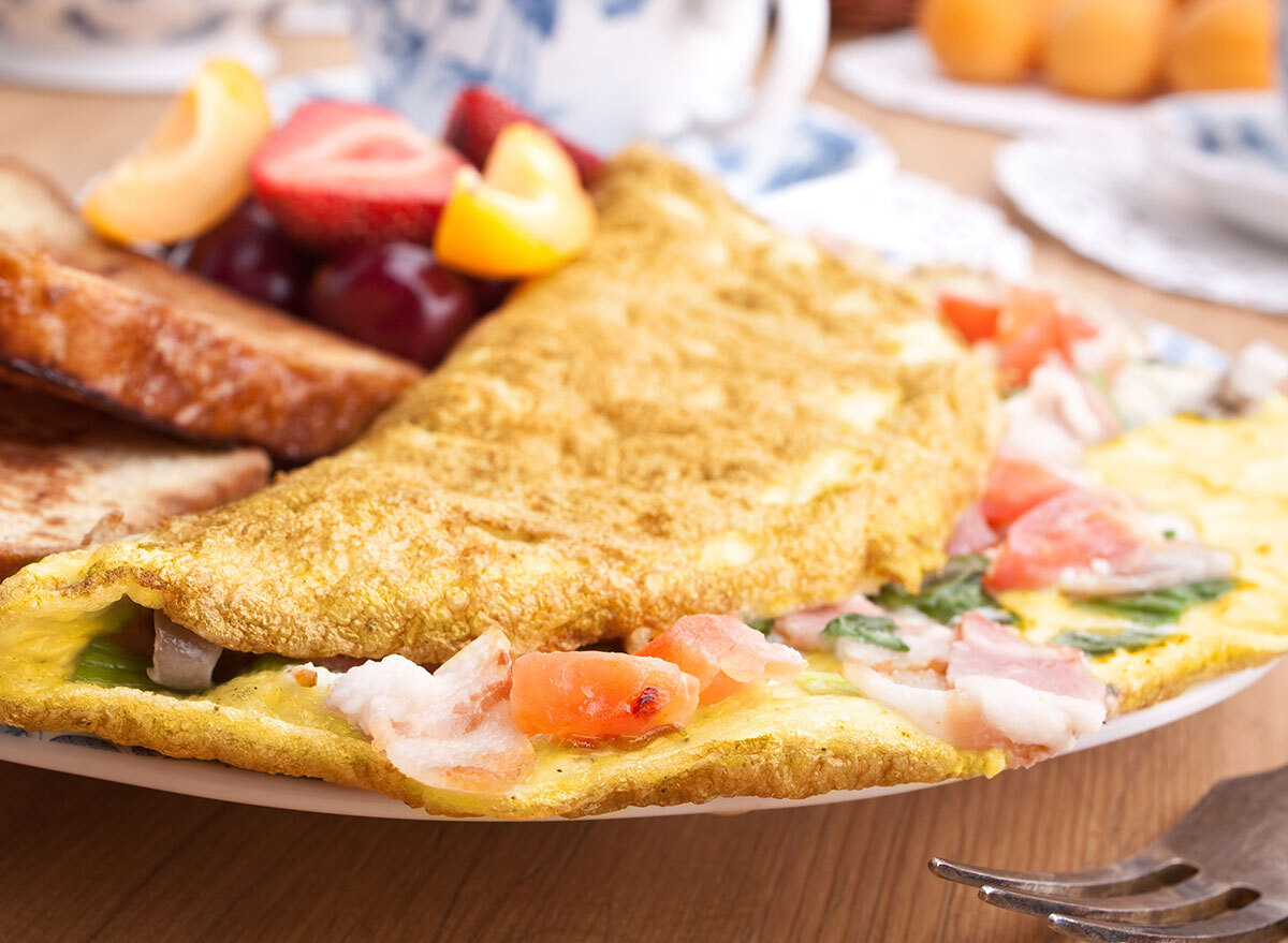 vegetable omelet fruit