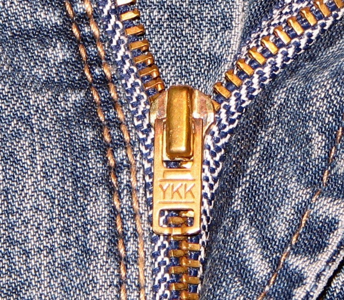 YKK Zipper