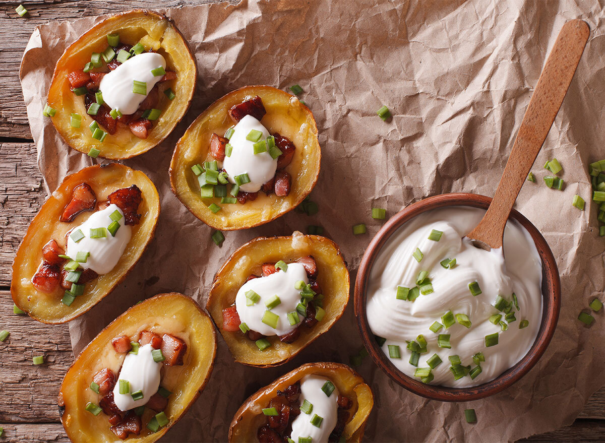 sour cream potato skins