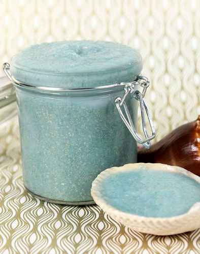 Shimmering sea sault scrub | 10 DIY Homemade Sea Salt Scrubs Recipes | Her Beauty