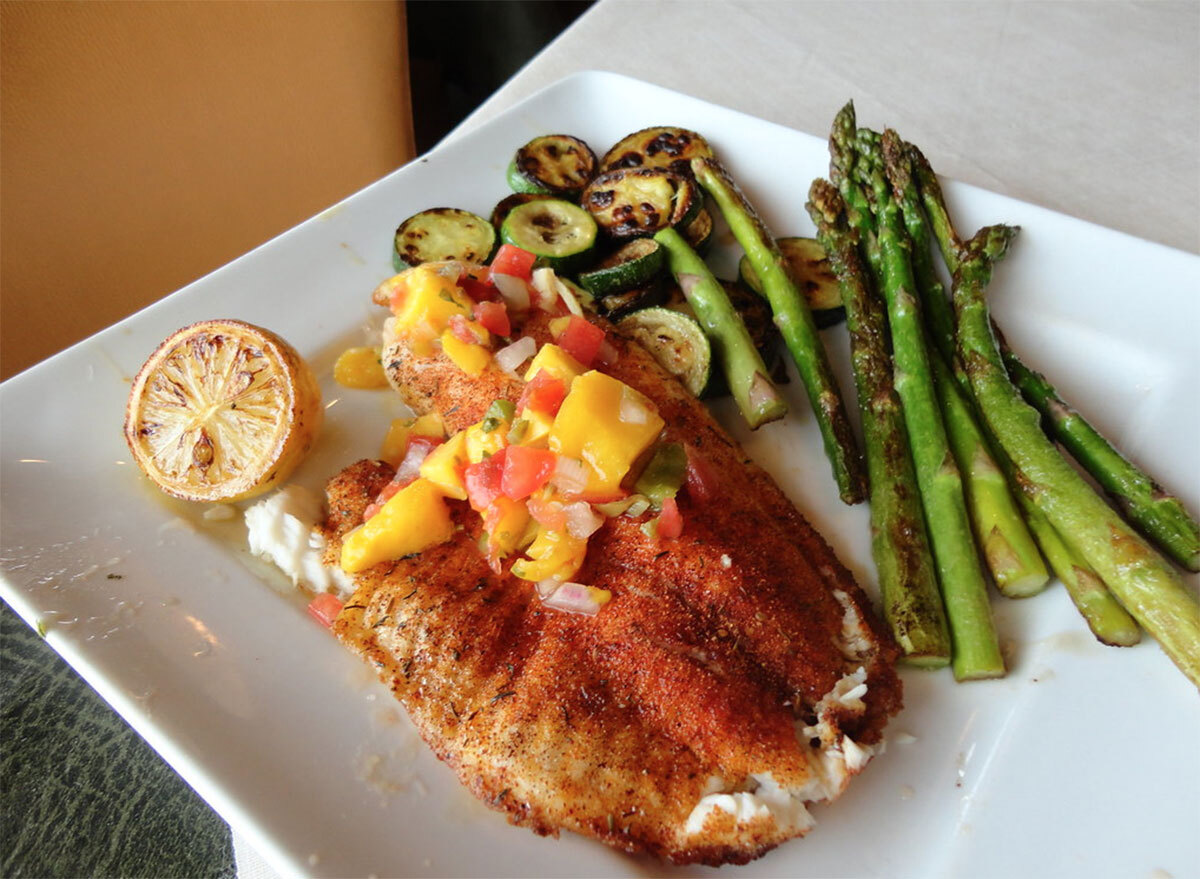 blackened tilapia ruby tuesday