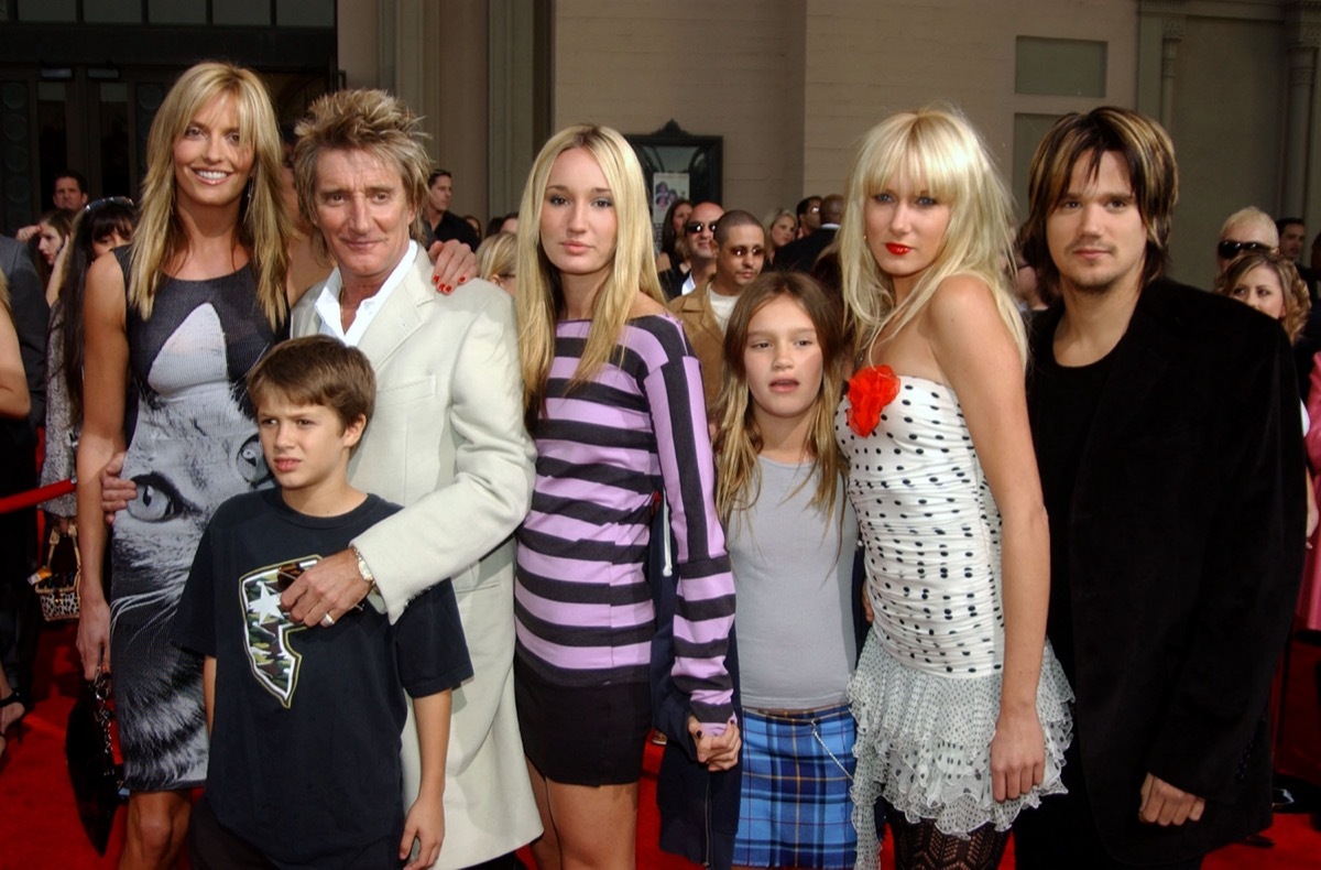 Penny Lancaster, Rod Stewart, Liam Stewart, Ruby Stewart, Renee Stewart, Kimberley Stewart and Sean Stewart in 2003