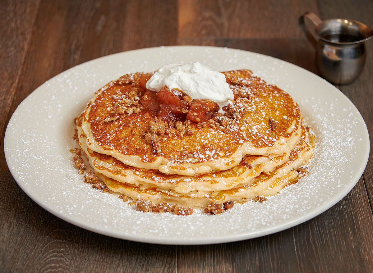 cheesecake factory caramel apple pancakes